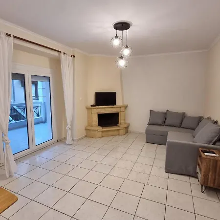 Aapartment, 아파트 Néa Péramos