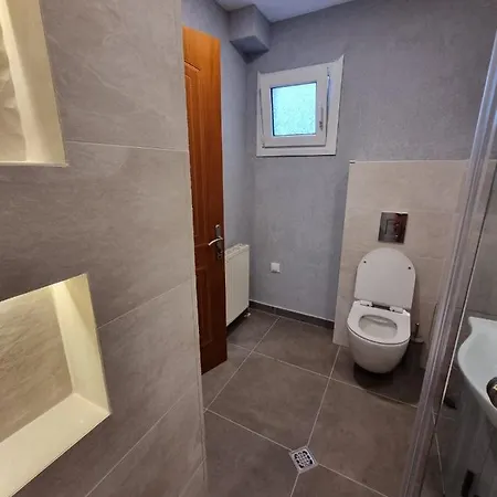 Aapartment, 公寓 *